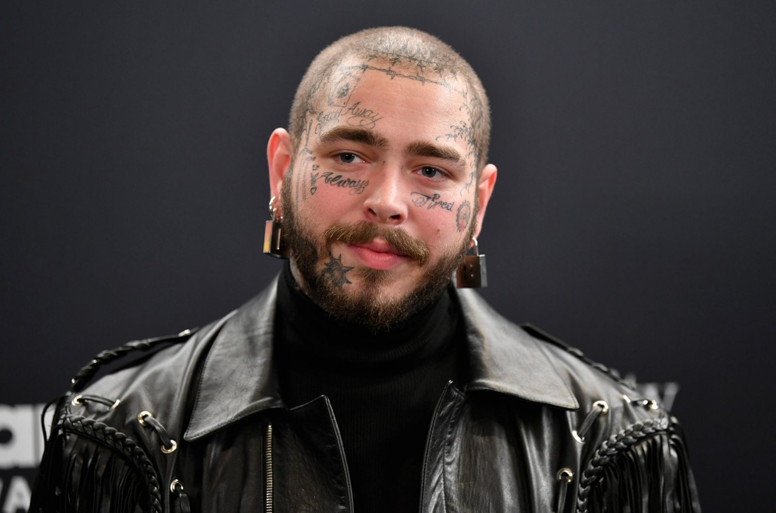 post malone fiance Post malone's girlfriend 2022: list of ex-girlfriends, dating history