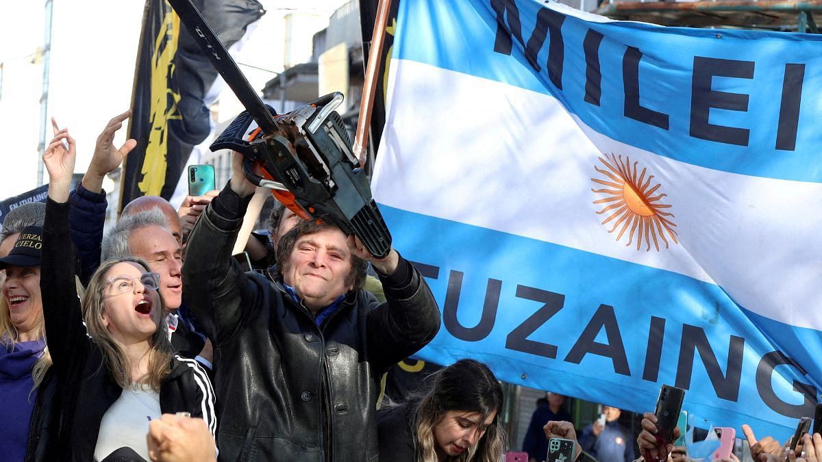 argentina president Argentina president-elect milei meets outgoing fernandez after election